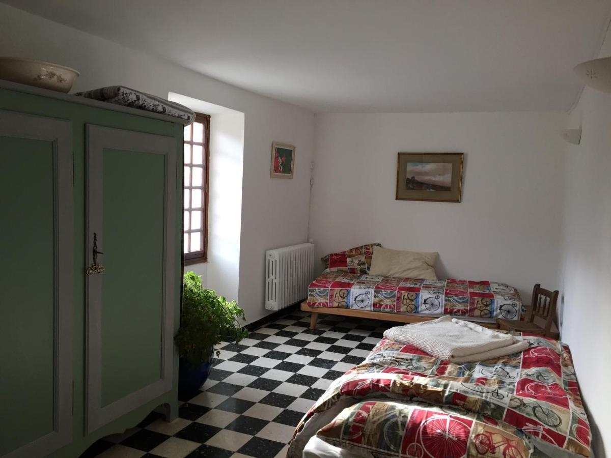 Serre Des Ormes - Cycling, Walking & Running Retreat Salerans 외부 사진